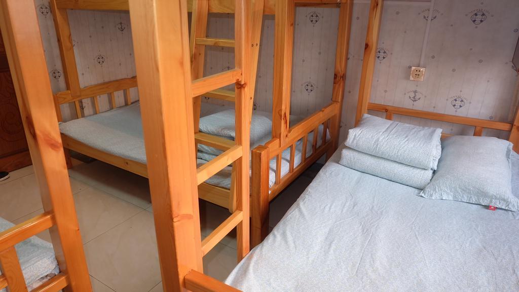 Liusu Hostel Jinling Branch Nanking Kültér fotó